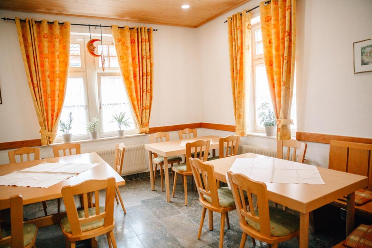 Königsberg in Bayern Herrenschenke-Cafe Eiring מראה חיצוני תמונה